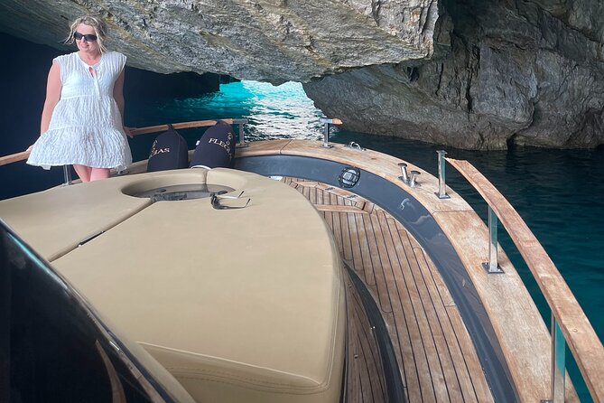 All-Inclusive Capri Boat Tour with City Visit from Positano - Should you book?