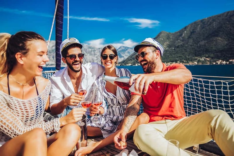 Amalfi Coast: Boat and Snorkeling Tour with Fruit & Drinks - Setting off from Amalfi on a Gozzo