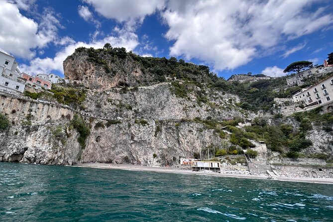 Amalfi Coast : Kayak-Snorkeling tour Pandora Cave & Hidden beach - Should you book this tour?