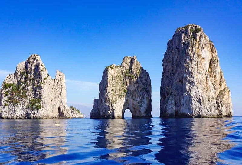 Amalfi Coast Shared Sunset Cruise: Swim, Drinks & Views - Who will enjoy this boat trip