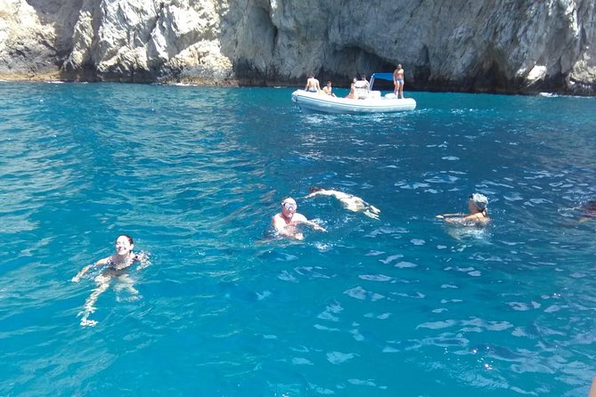 Amalfi Coast Small Group Day Boat Tour with Limoncello Onboard - Timing, weather and practical preparation