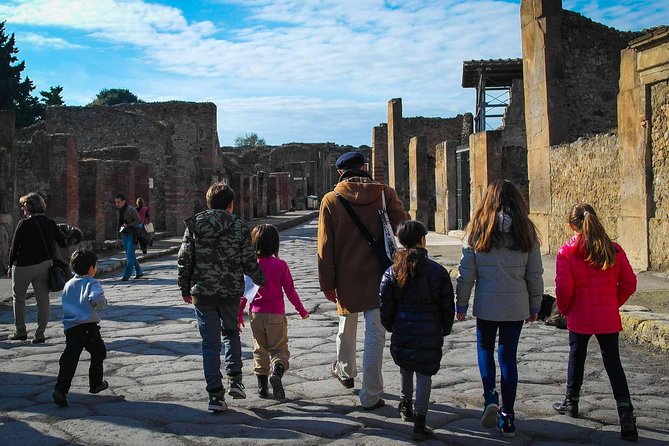 Ancient Pompeii Private Tour: Skip the Line & Kid-Friendly Option - Human remains and the final stop