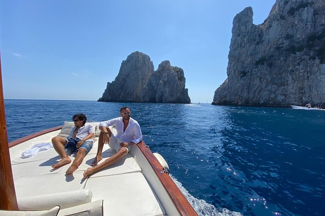 Capri Boat Tour: Grottoes, Swim & Sip Limoncello in a Small Group - Fitting the boat ride into a day on Capri