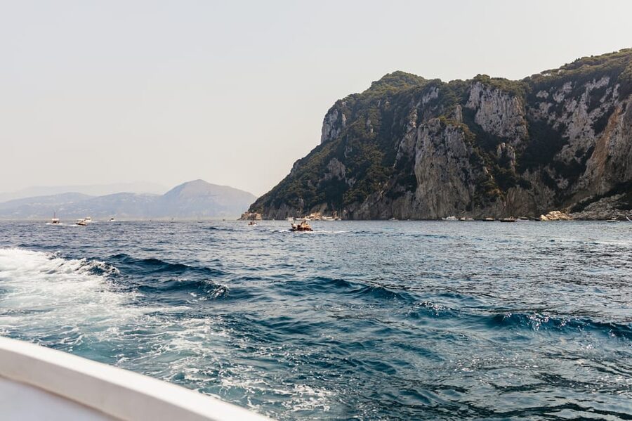 Capri: Island Boat Tour and Optional Blue Grotto Visit - What the €34 fare does and does not cover