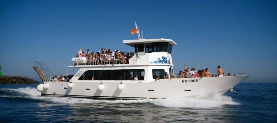 Capri: Island Boat Tour with Blue Grotto Stop - Capri’s coastline makes the boat ride worthwhile