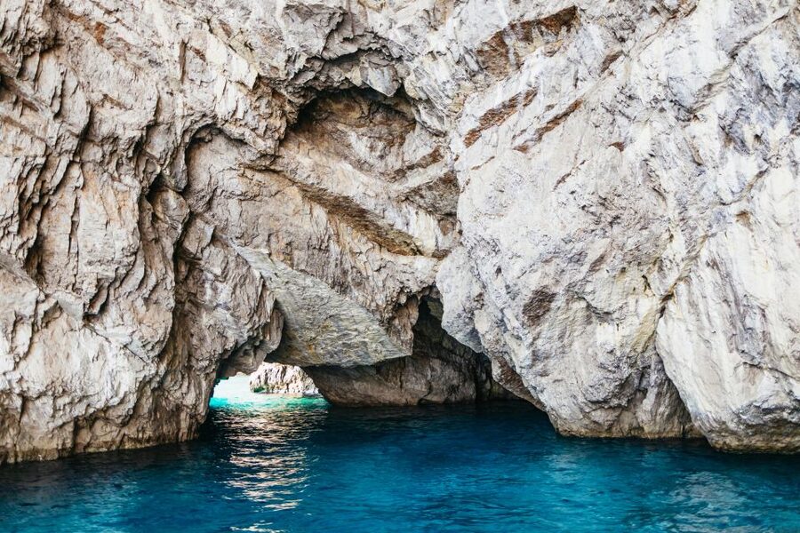 Capri: Island Boat Trip with Grottos - The Blue Grotto: a memorable extra with a real caveat