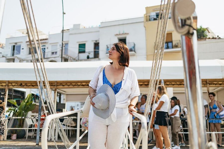 Capri: Island Boat Trip with Grottos - Faraglioni and Marina Piccola