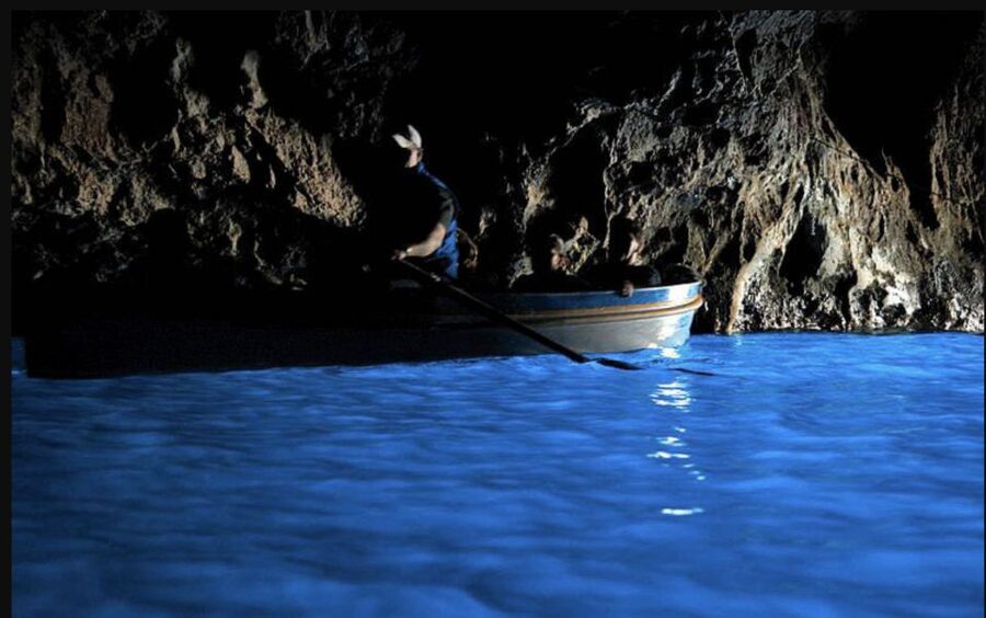 Capri: Island Sightseeing Tour with Blue Grotto Stop - What the ride is worth, and who should book it