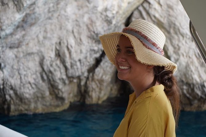 Capri Small-Group Boat Tour with Blue Grotto & Island Discovery - FAQ