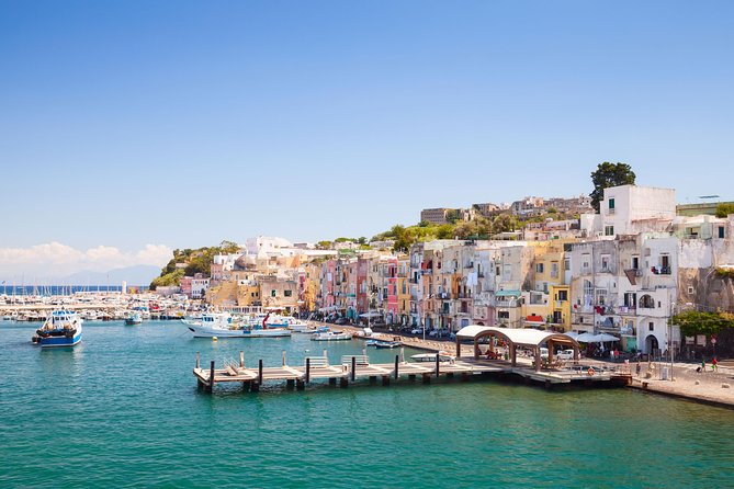 Capri Walking Tour with local guide - Capri Town: Piazzetta, Gardens, and Faraglioni Views