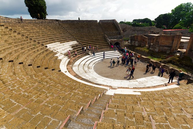 Complete Pompeii Skip the Line Tour with Archaeologist Guide - Prepare for heat, stone, and a lot of walking