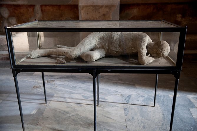 Complete Pompeii Skip the Line Tour with Archaeologist Guide - The bakery, Forum, and ordinary Roman life