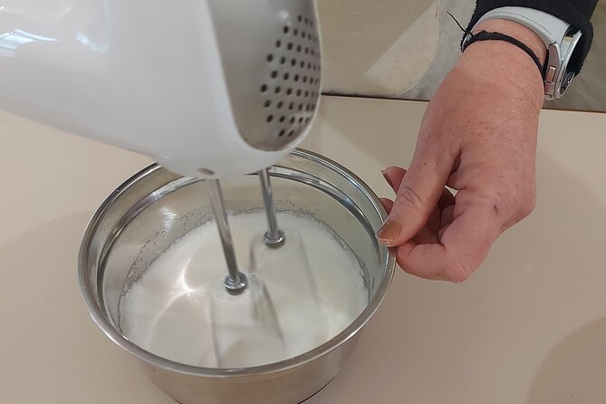 Cooking class with Pasta, mozzarella and Tiramisu with wine - Getting to Pianillo takes planning