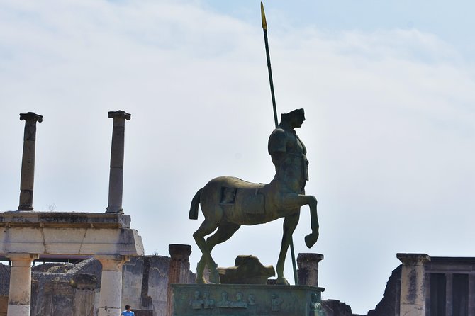 Discover the Ancient Ruins of Pompeii: Day Trip from Rome - Guide language and group size matter