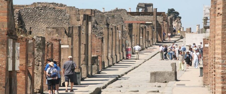 From Rome: Pompeii, Positano and Amalfi Full-Day Tour - What the price includes, and what it does not