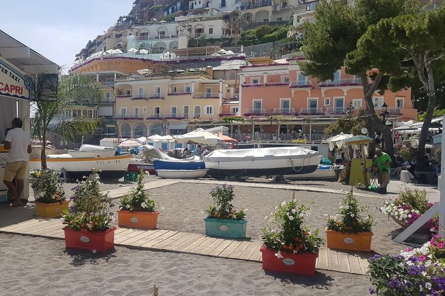 From Rome: Pompeii, Positano and Amalfi Full-Day Tour - Who should choose this day trip?