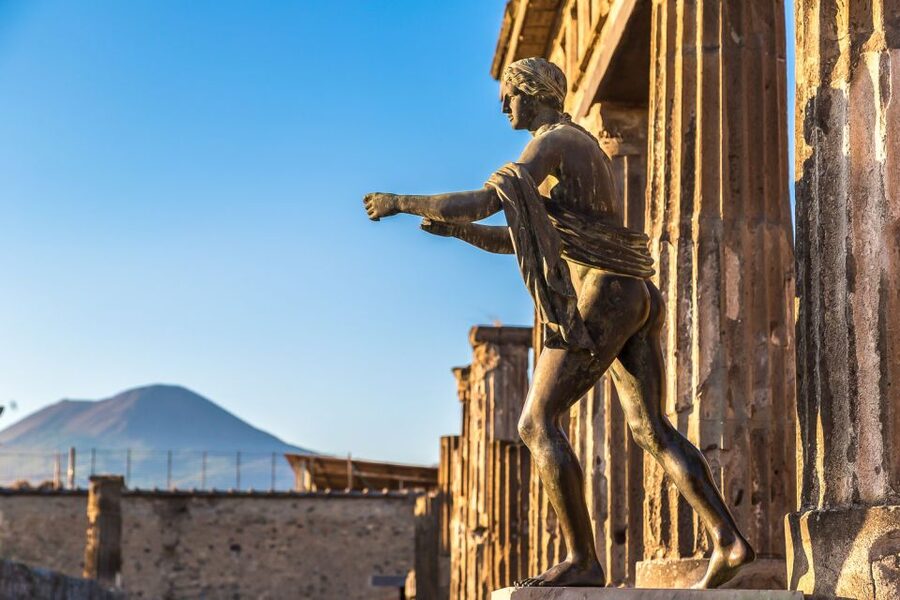 From Rome: Pompeii, Positano and Amalfi Full-Day Tour - The minivan makes the long haul easier