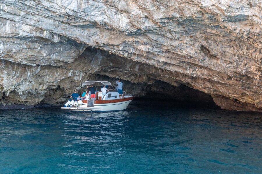 From Sorrento: Capri Island Day Trip with Boat Cruise - Four hours to make your own Capri plan