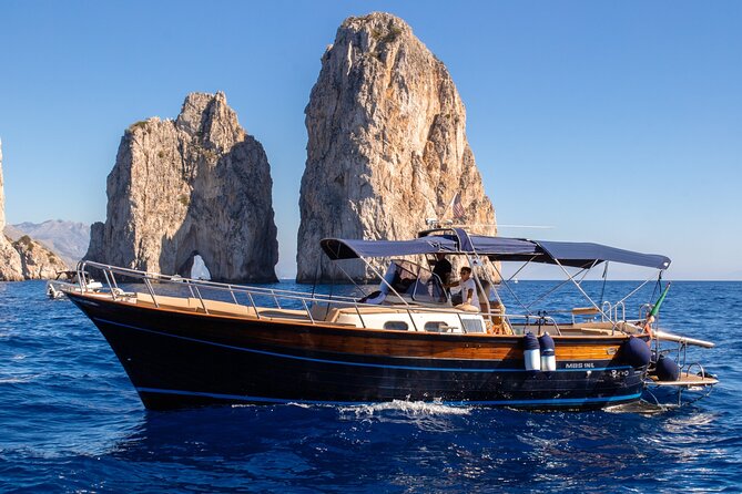 From Sorrento: Capri Small-Group Boat Tour with 4 Hours ashore - Swimming, masks and drinks on the boat