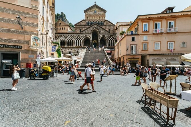 From Sorrento/Nerano:Amalfi Shared Tour (9:00am or 11:15am ) - What the boat and group size mean