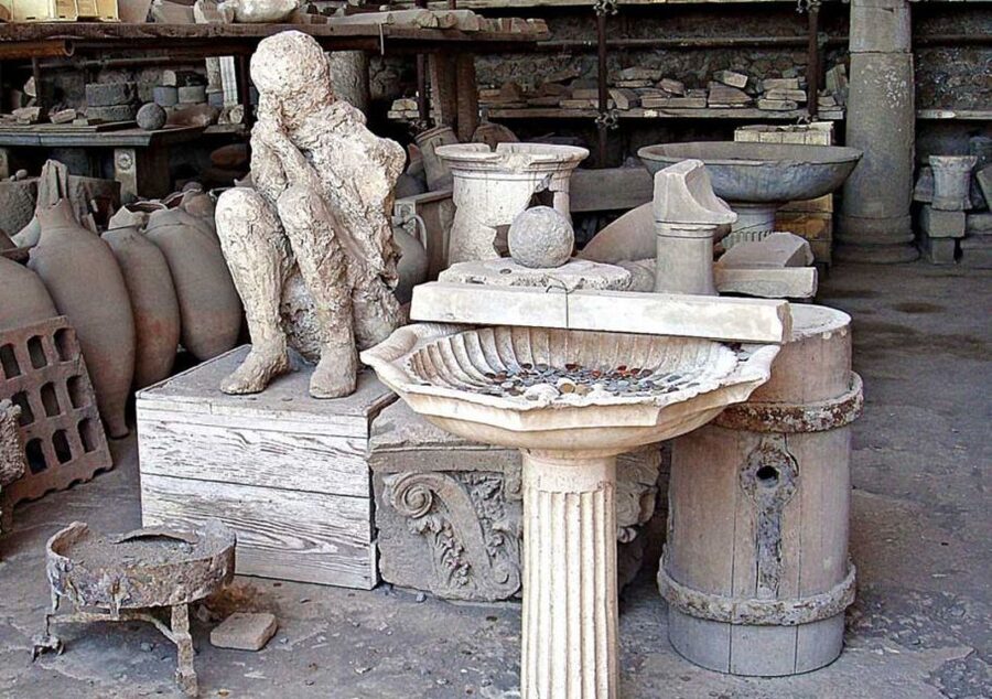 From Sorrento: Pompeii Ruins All-inclusive Guided Tour - What two hours gives you, and what it leaves out