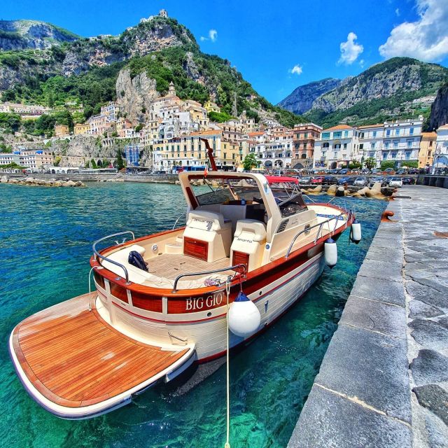 From Sorrento: Positano and Amalfi Boat Trip with Transfer - Amalfi: 90 minutes to find your own route