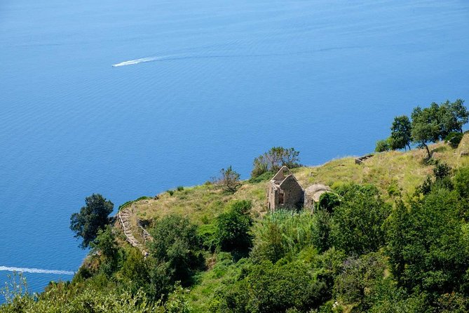 Guided Day Hike on the Path of the Gods with Sorrento Transfer - Who should book this hike?