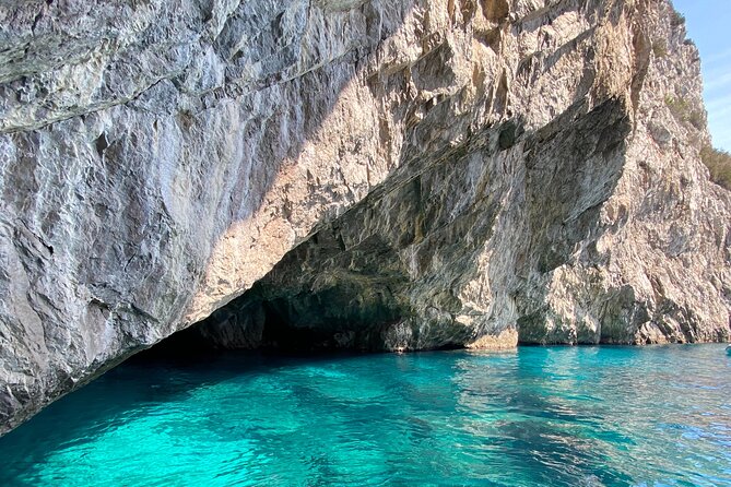 Half day tour of Capri by private boat - What the private price buys you