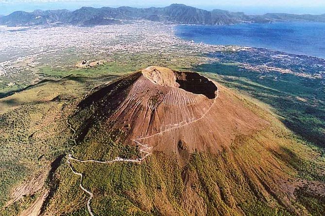 Mt Vesuvius and Pompeii Tour by Bus from Sorrento - Vesuvius rewards the climb, not the rush