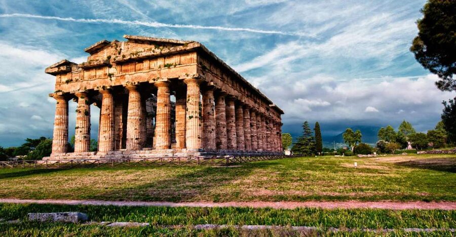 Paestum: Temples and Museum Tour with Archaeologist Guide - Three Doric Temples on Paestum’s Ancient Streets