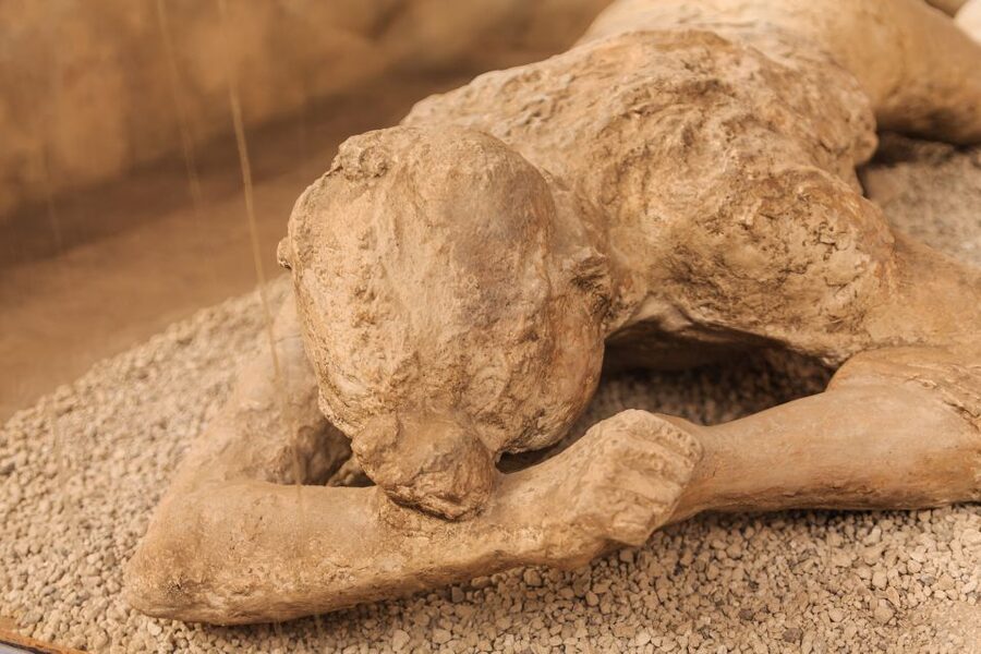 Pompeii: 2-Hour Guided Tour with an Archaeologist - Pompeii in two hours: a guided overview