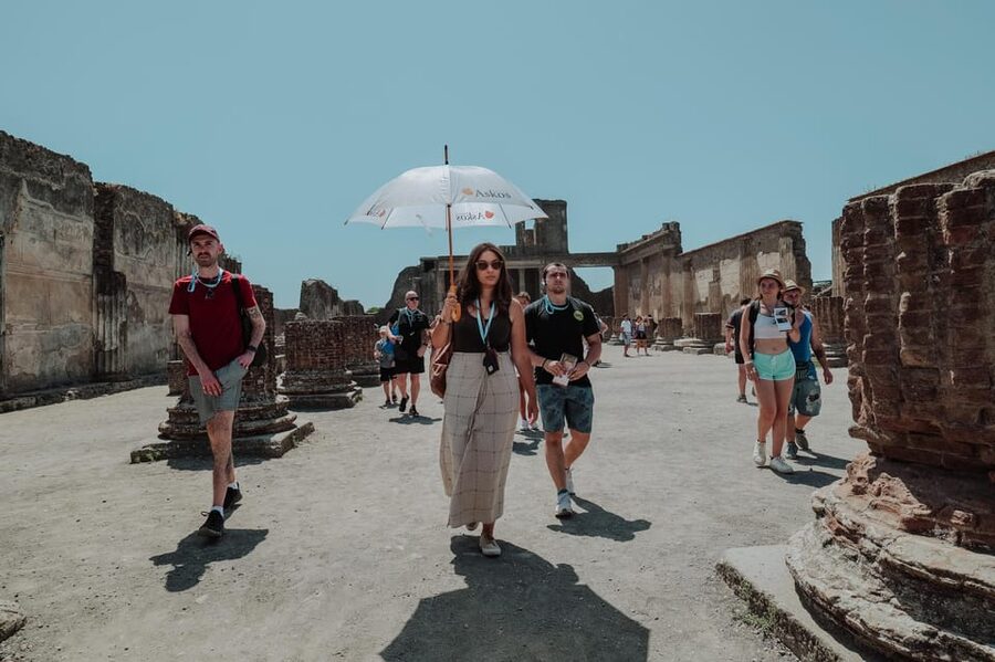 Pompeii 3hours Villa of Mysteries tour with an Archaeologist - Key points to know before you book