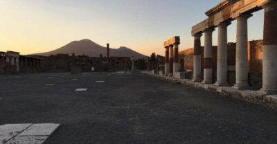 Pompeii: Afternoon to Sunset Guided Tour with Ticket