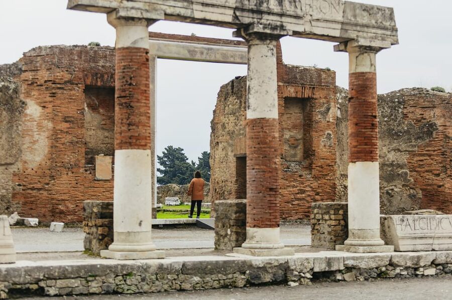 Pompeii: Afternoon to Sunset Guided Tour with Ticket - Bakeries, homes and the city’s daily rhythm