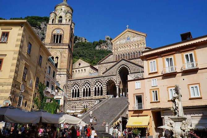 Pompeii and Amalfi Coast Private Day Trip with Pick Up - Who should book this day trip?