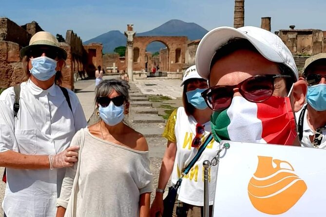 Pompeii and Herculaneum Small Group Tour with an Archaeologist - Should you book it?