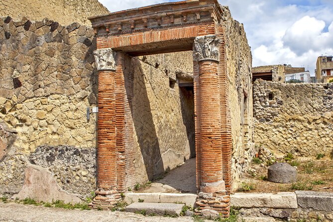 Pompeii and Herculaneum Small Group Tour with an Archaeologist - FAQ
