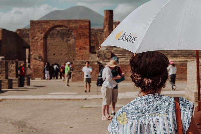 Pompeii and Mount Vesuvius Small Group Tour - Pompeii and Vesuvius make a compelling pair