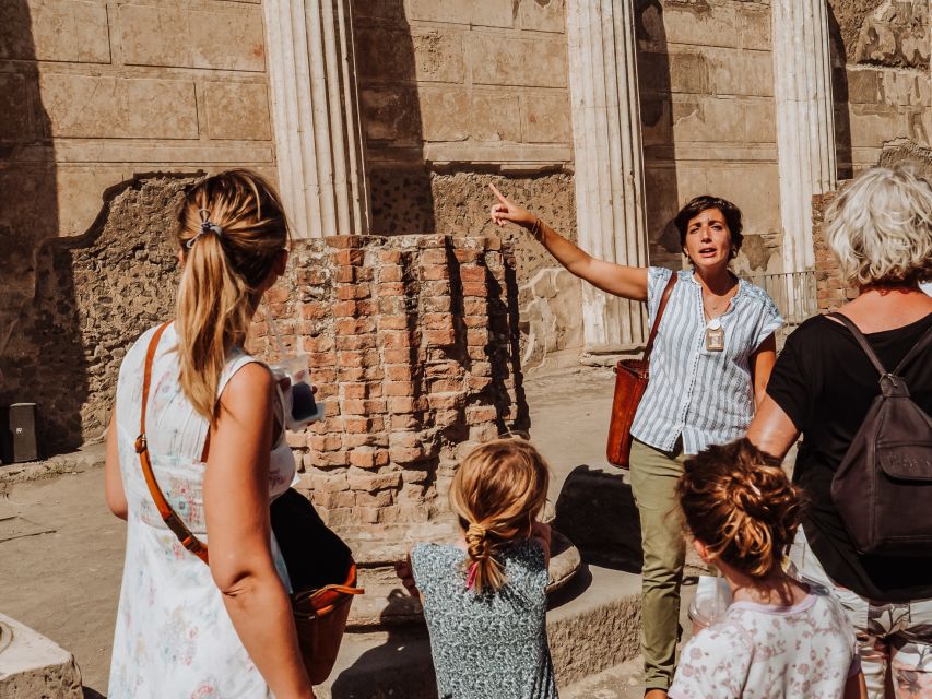 Pompeii: Entry Ticket and Guided Tour with an Archaeologist - The pace, group size and practical realities