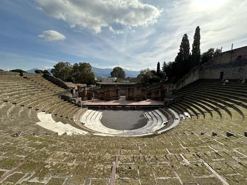 Pompeii: Exclusive Tour with Archaeologist and Entry Tickets - Is $50 a fair price for two hours?