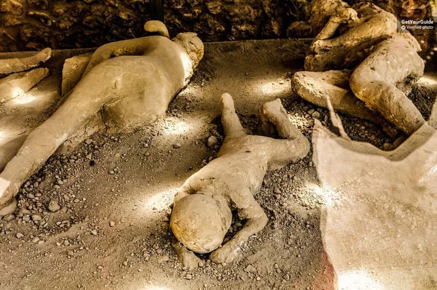 Pompeii: Group Tour with an Archeologist Guide - Practical details before you book