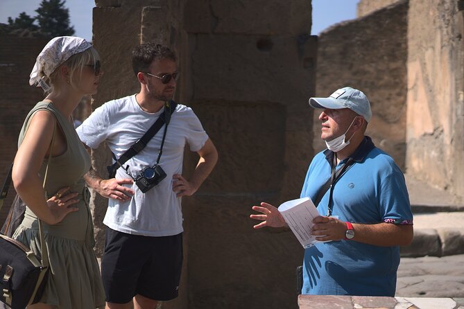 Pompeii Guided Tour & Horse Riding on Vesuvius with Lunch - Pompeii’s streets make more sense with a guide
