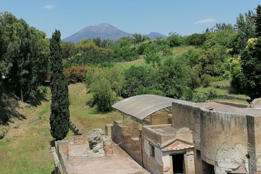 Pompeii: Guided Tour with Archaeologist with max. 12 People - What two hours can and cannot cover