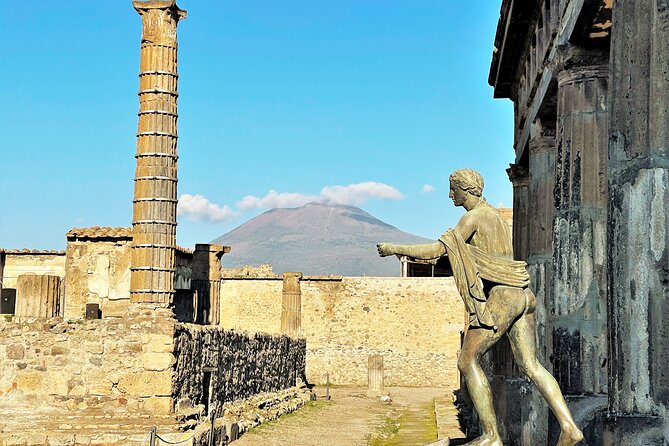 Pompeii: Guided Tour with Skip-the-Line Entry - Bakeries, Homes, and the Everyday City