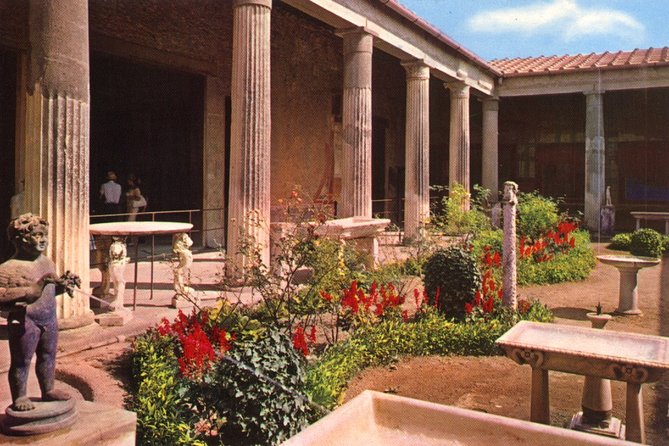 Pompeii Ruins Half-Day Tour from Sorrento with Guide - Two hours among Pompeii’s public spaces