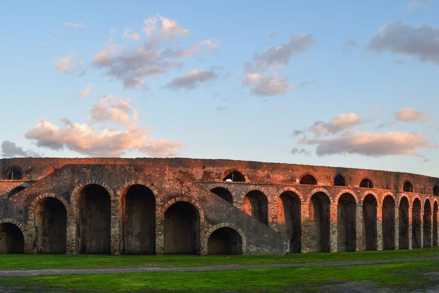 Pompeii: Skip-the-Line Entrance Ticket with Audio Guide - What skip-the-line entry does, and does not, do