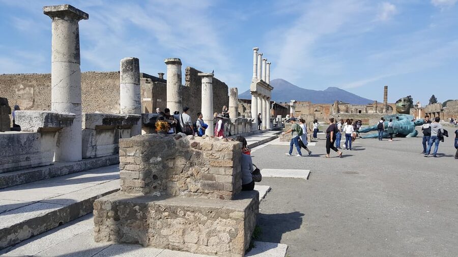 Pompeii: Skip-the-Line Tickets and Tour with Archaeologist - What to bring, and what to leave behind