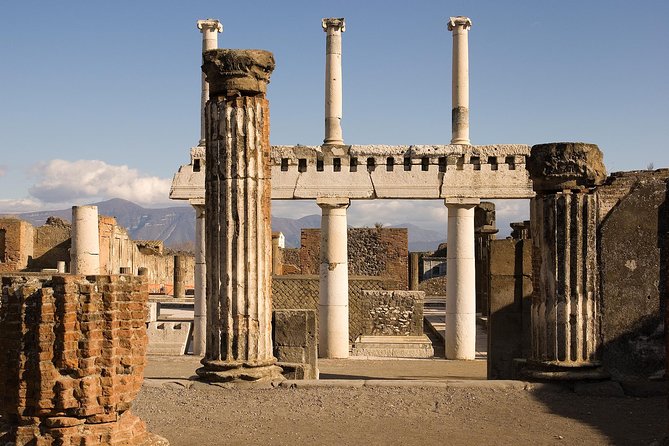 Pompeii Skip-the-line Tour with Archaeologist Guide - What two hours can and cannot cover