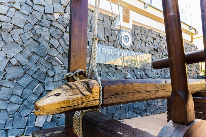 Pompeii Vineyard Escape: Private Wine Tasting & Lunch - Three Wines and a Taste of Vesuvius