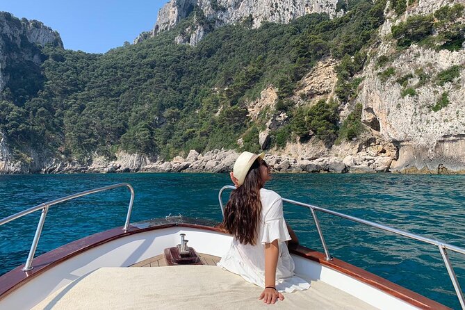 Private Boat Tour of Capri - Villa Malaparte and the Coral Cave